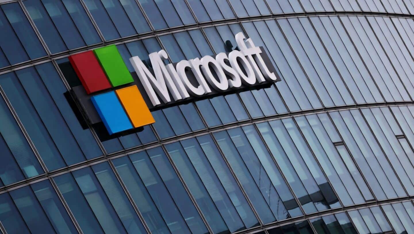 Microsoft launches MDASH with 100-plus AI agents finding Windows flaws