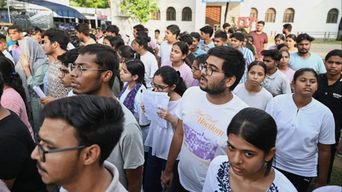 Government launches free NEET and JEE coaching starting October 2