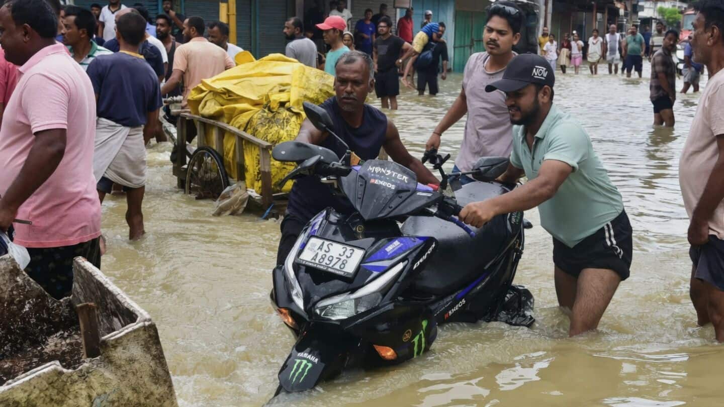 Locals use boats to rescue 1,000 plus in Sivasagar floods