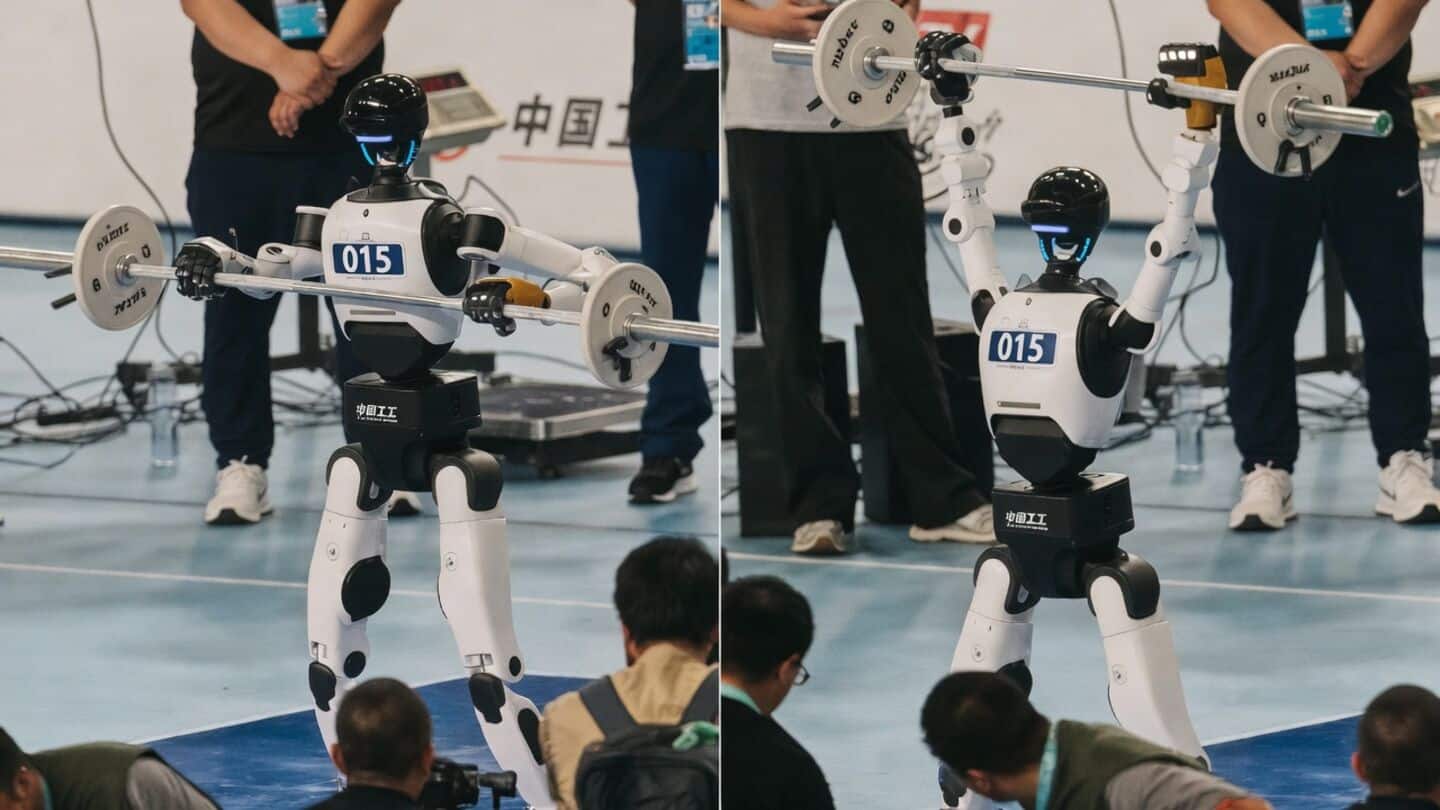 Robot crashes into judges' panel at World Humanoid Robot Games