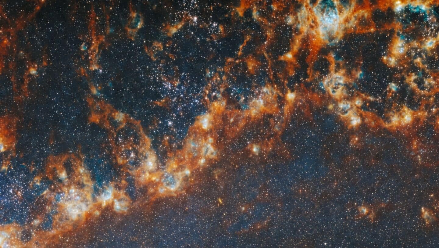 Webb and Hubble find larger star clusters clear gas faster