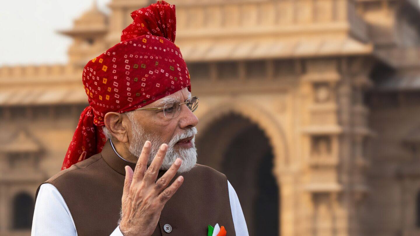 Narendra Modi highlights self-reliance and 2047 goal at Red Fort