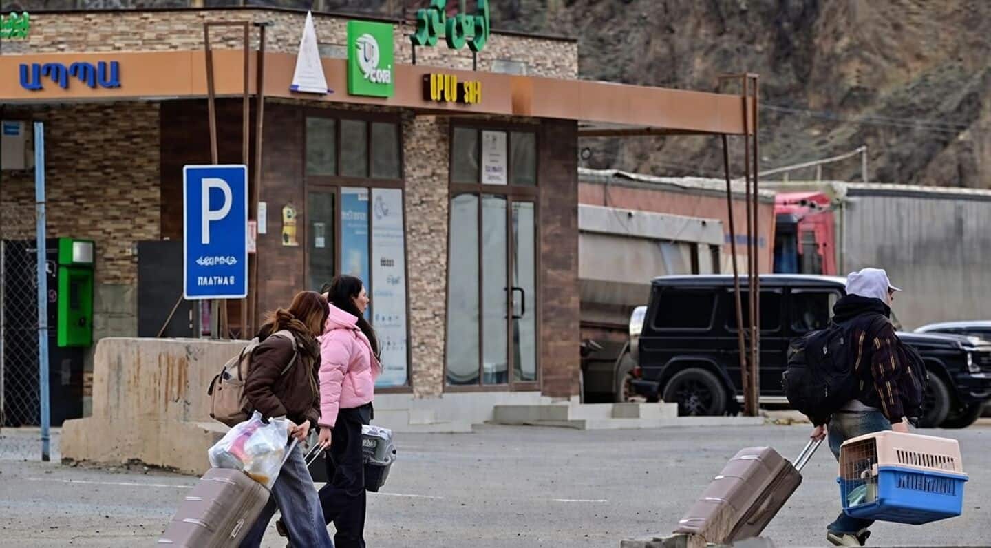 War in Iran: India evacuates 882 citizens since late February