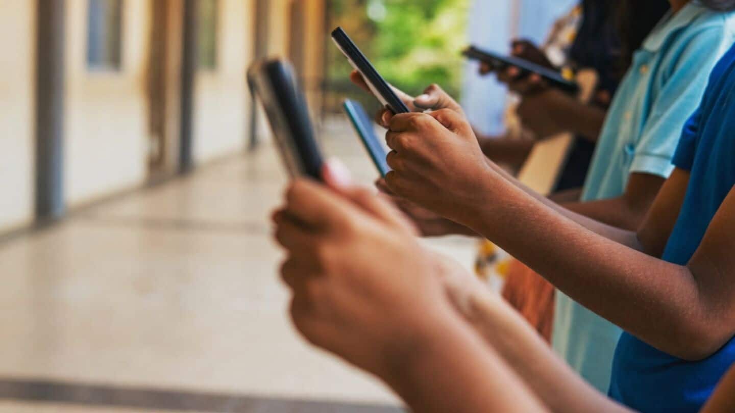Counterpoint finds more Indians choose 10 month EMIs for smartphones