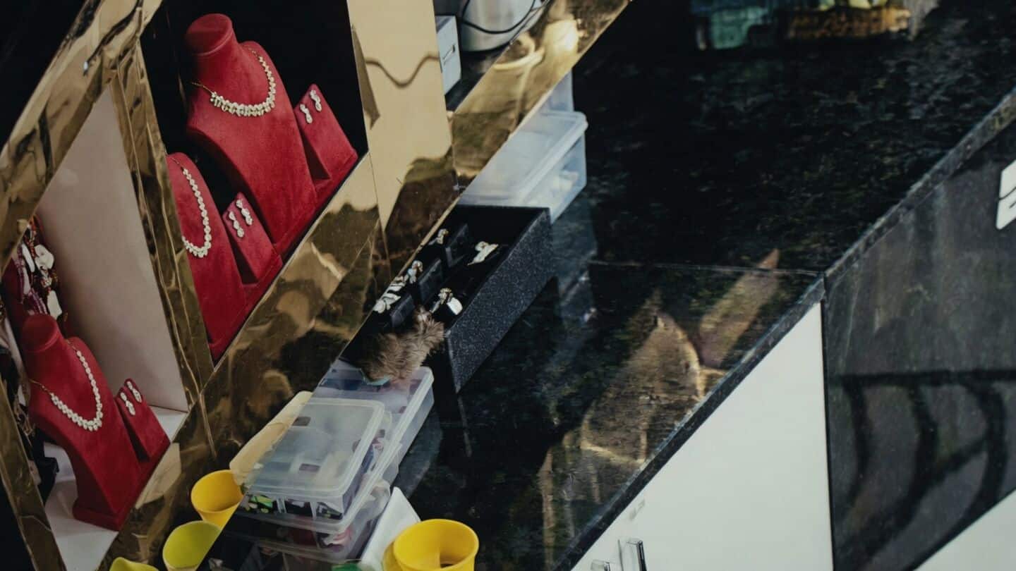 Rat steals diamond-studded gold jewelry worth ₹10L in Tumakuru