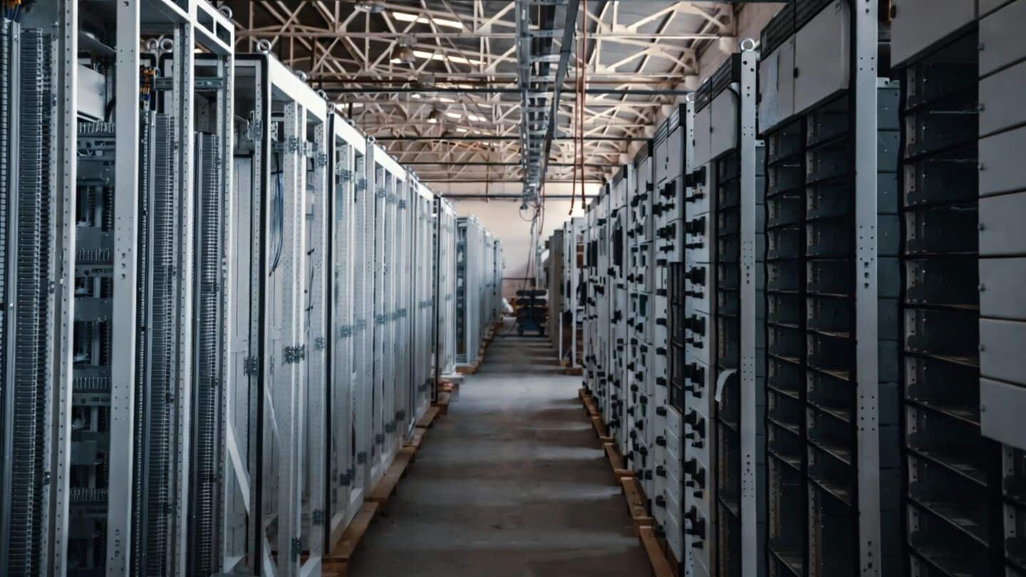 AI डेटा सेंटरों को पर्यावरण मंजूरी से बड़ी राहत, पर जान लें ये शर्तें