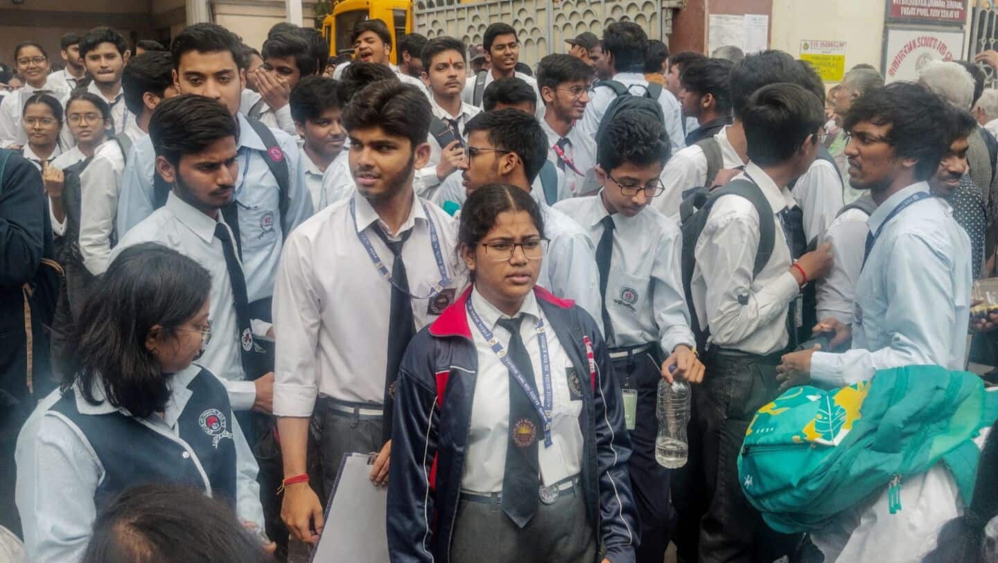 CBSE opens Class 12 re-evaluation portal, students face login glitches