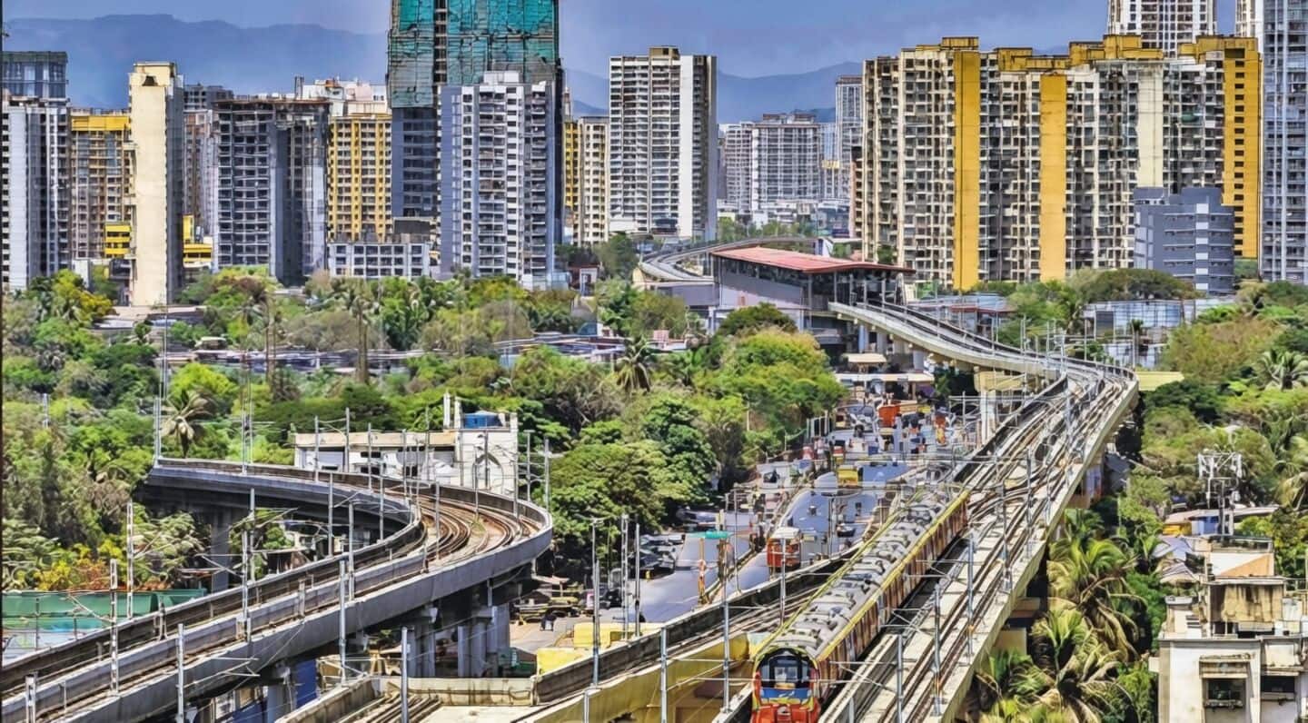 Mumbai opens Line 2B and Line 9 to mixed reception