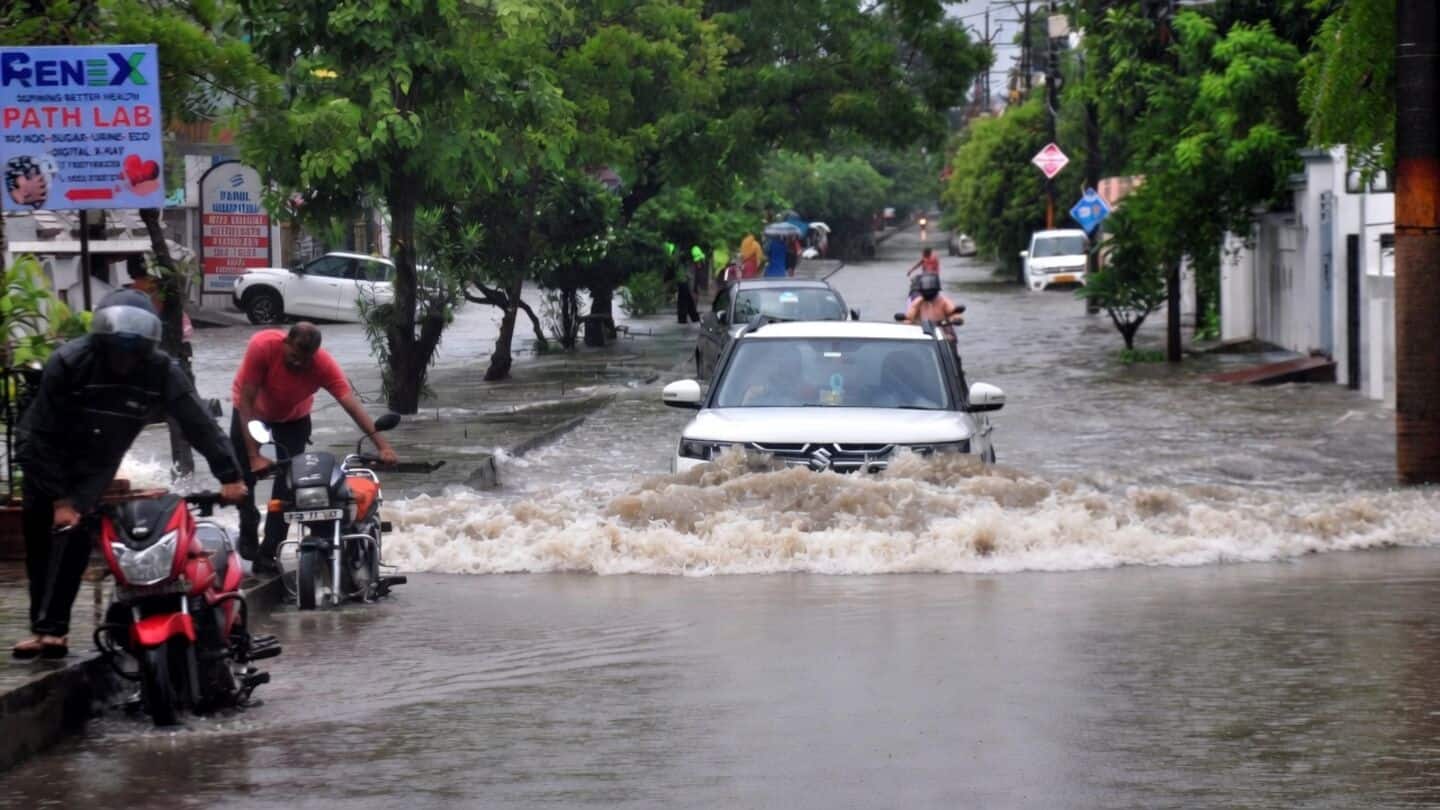 Heavy rain floods Lucknow neighborhoods, Aliganj records 100mm