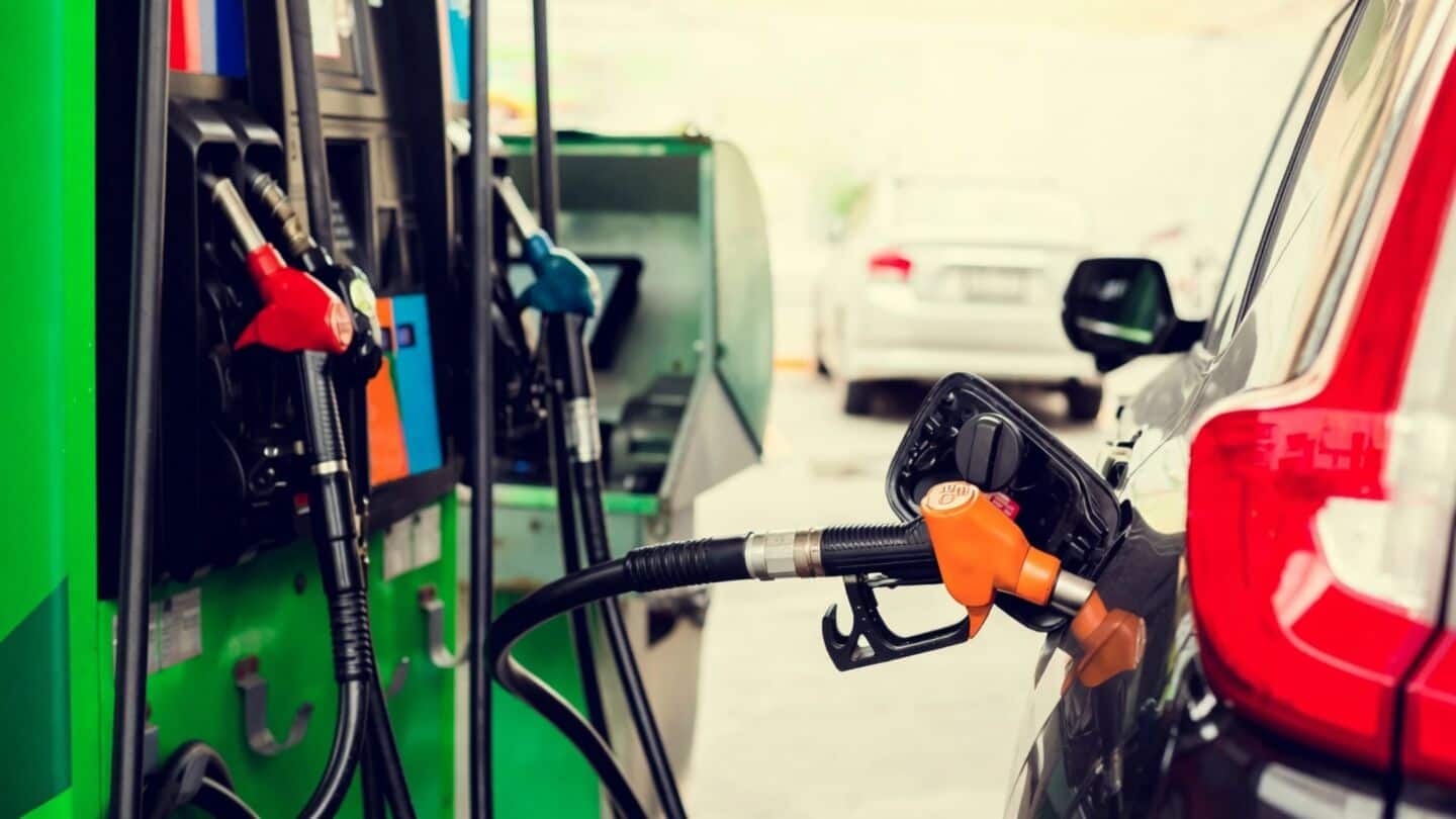 India June fuel consumption drops 3.7% to 19.42 million mt