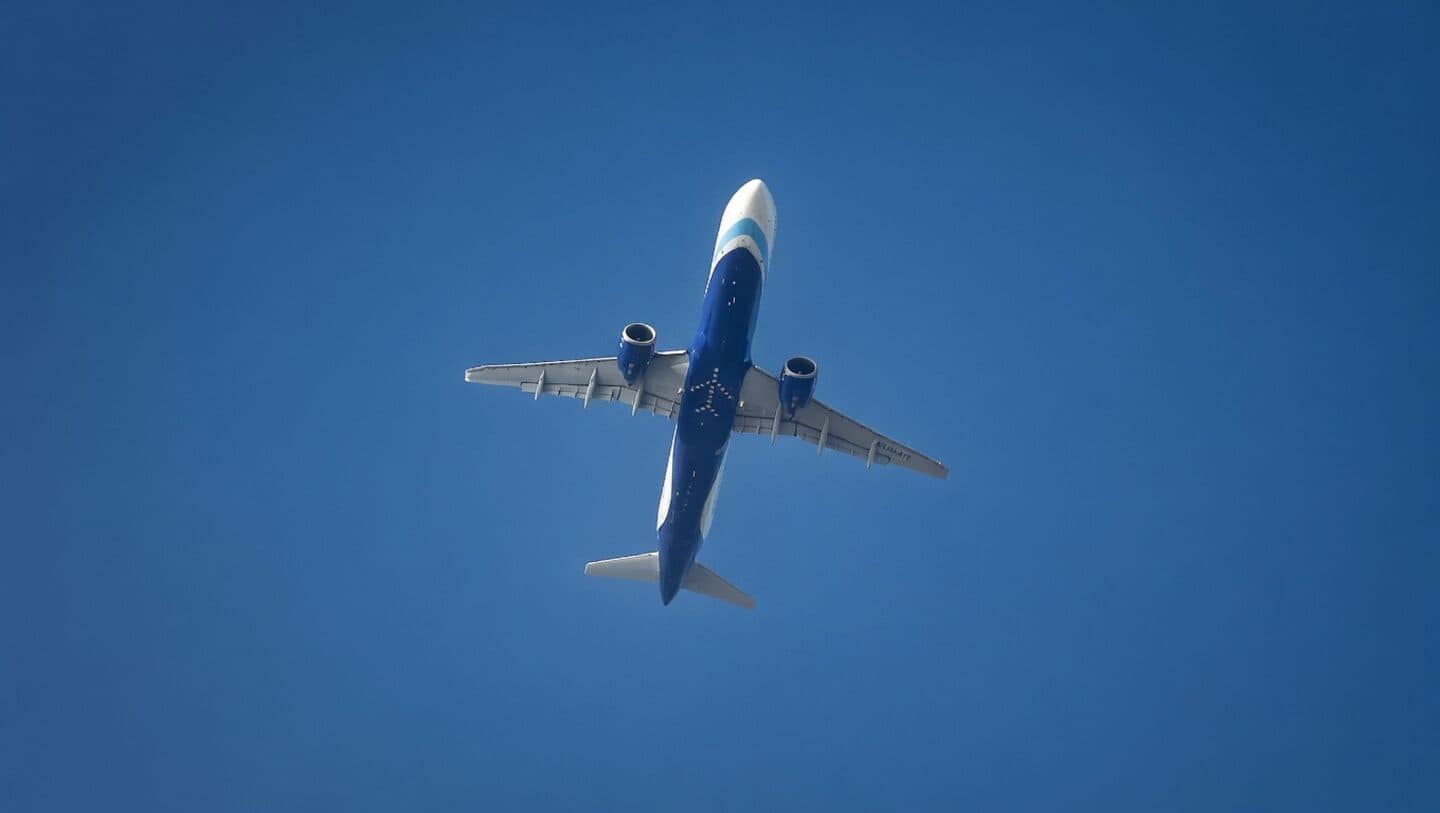 CCI clears IndiGo, Air India of 'monopoly' charges