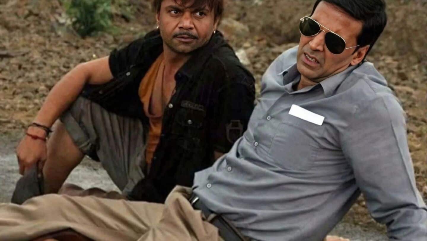 Akshay Kumar advises actors against self-funding films