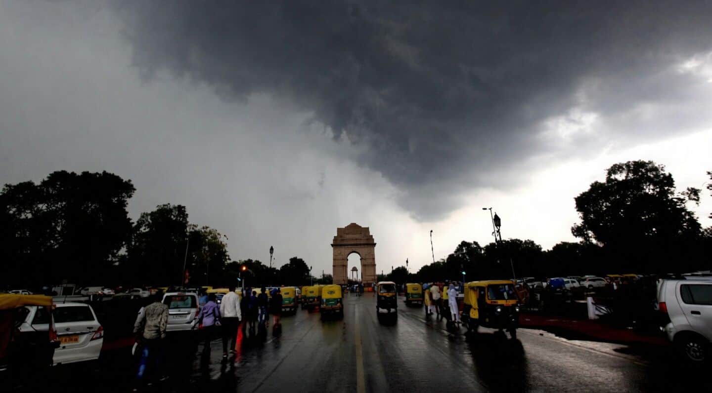 Overnight rain cools Delhi, Safdarjung low 22.8°C, Ayanagar 8-degree drop