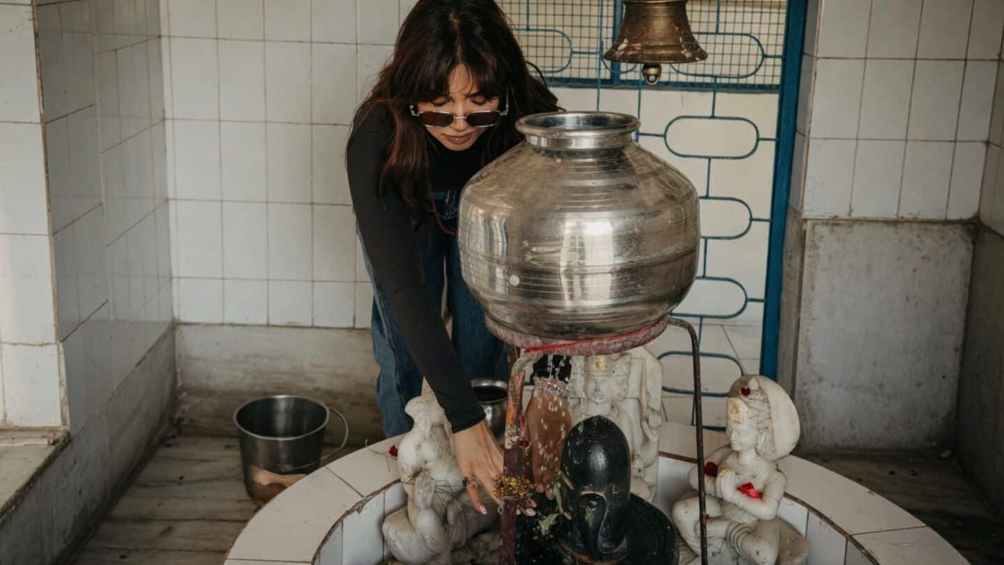 Pednekar's Shiv temple visit during Sawan sparks online debate