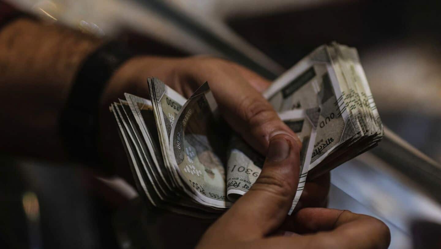Government considers raising deposit insurance limit from 5L to 7.5L