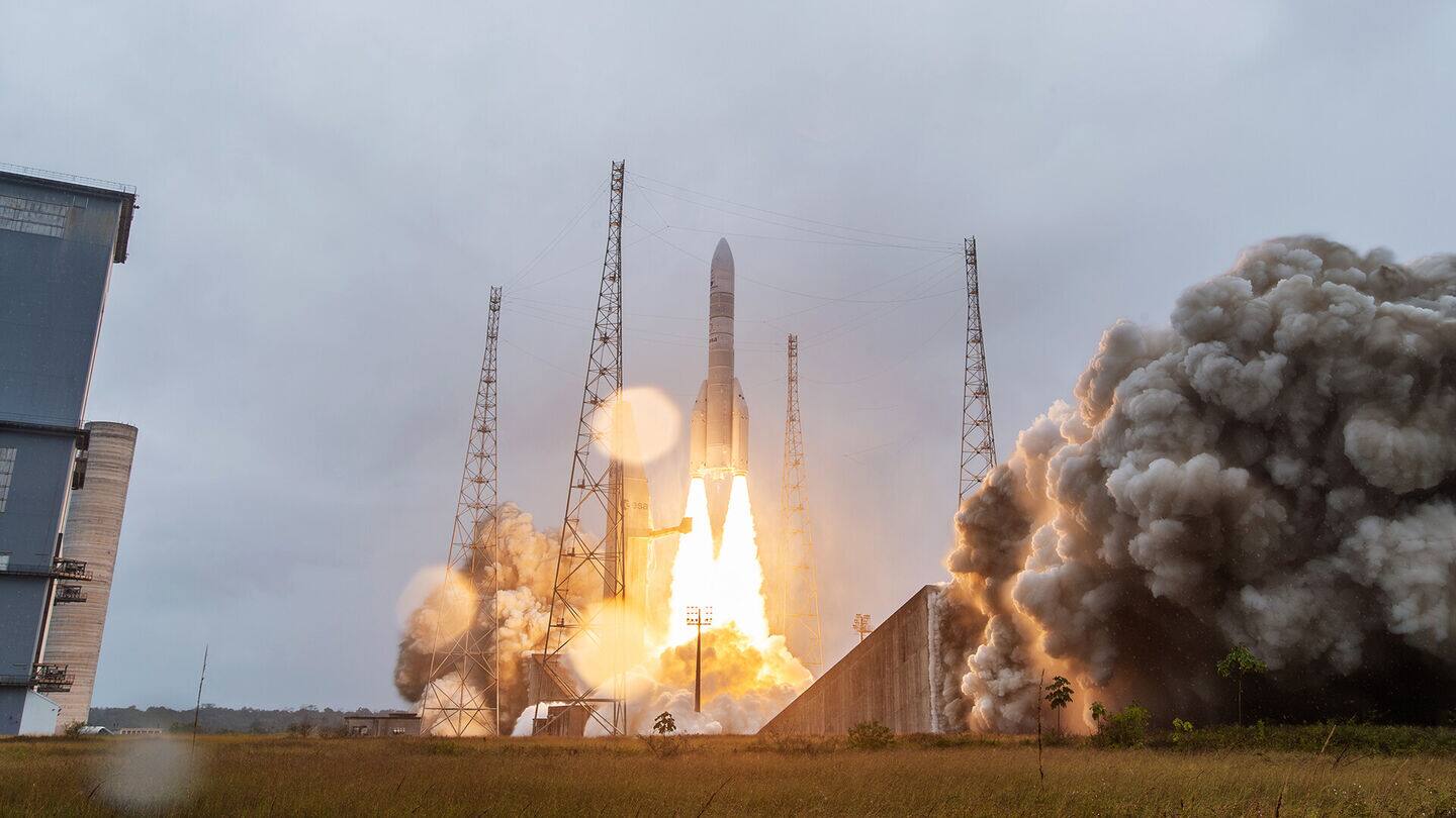 Watch Europe's Ariane 6 rocket launch Sentinel-1D satellite