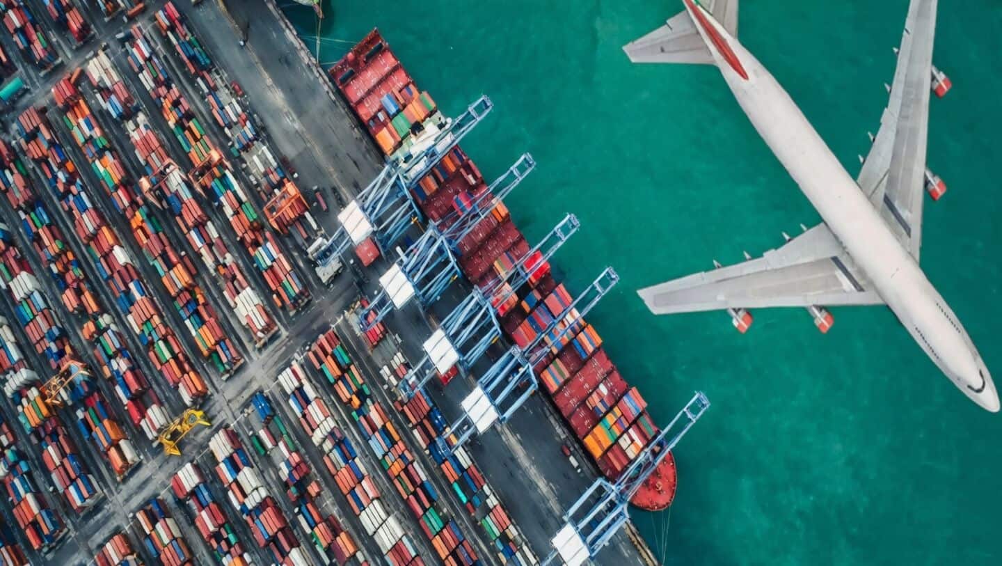 India's March 2026 trade deficit $20.98bn, merchandise exports down 7%+