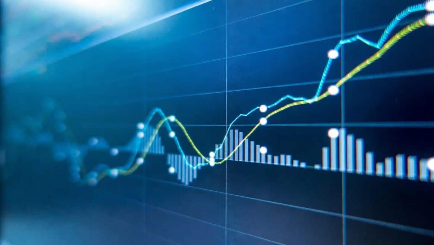 Foreign investors sell ₹23,141cr in India's financial sector in May