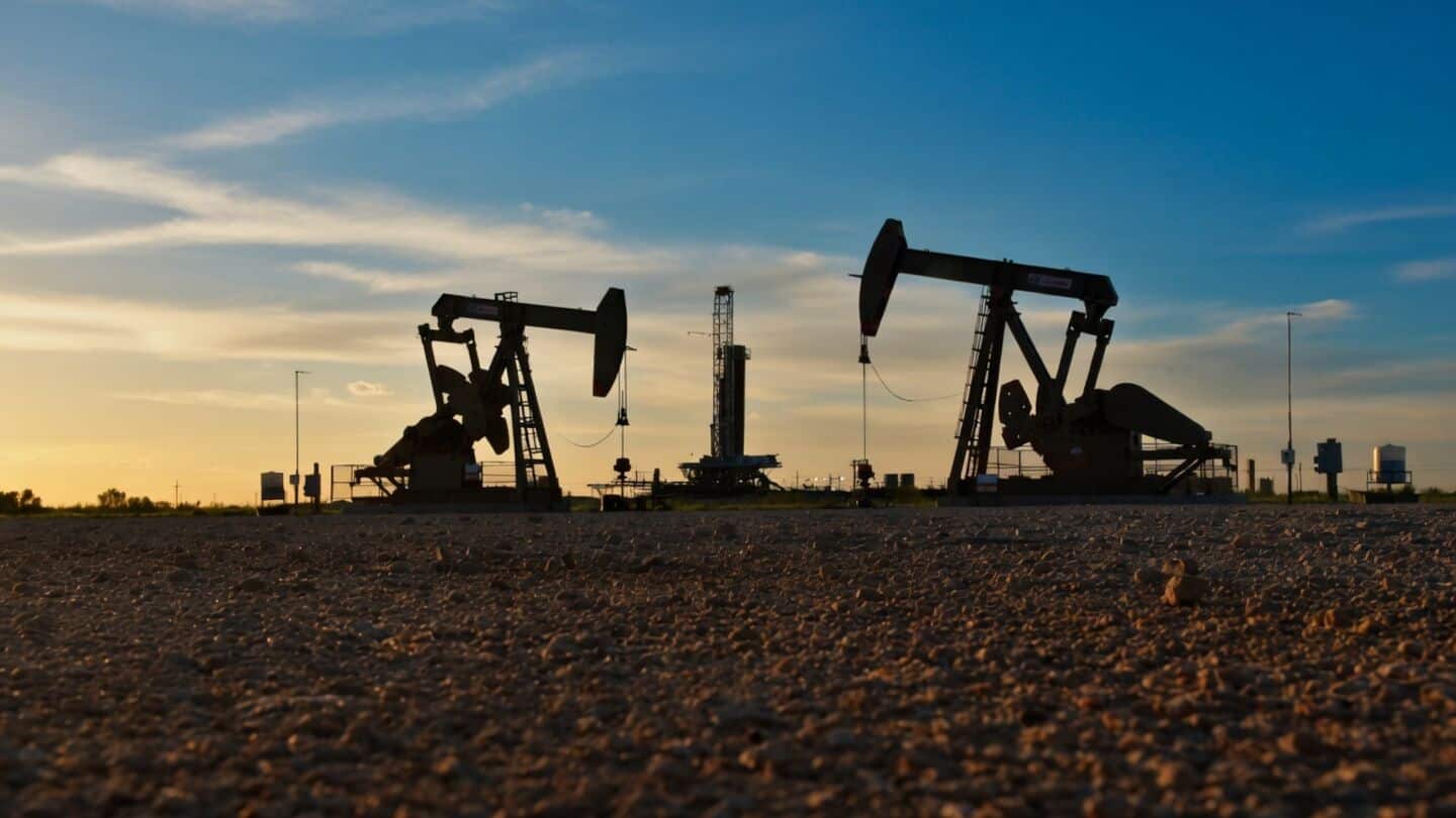 Oil falls as OPEC+ plans August boost, Hormuz flows rise