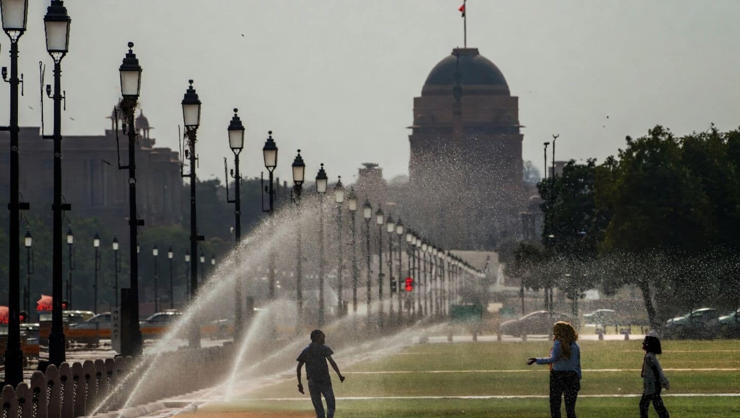 IMD issues yellow alert for Delhi June 4 and 5
