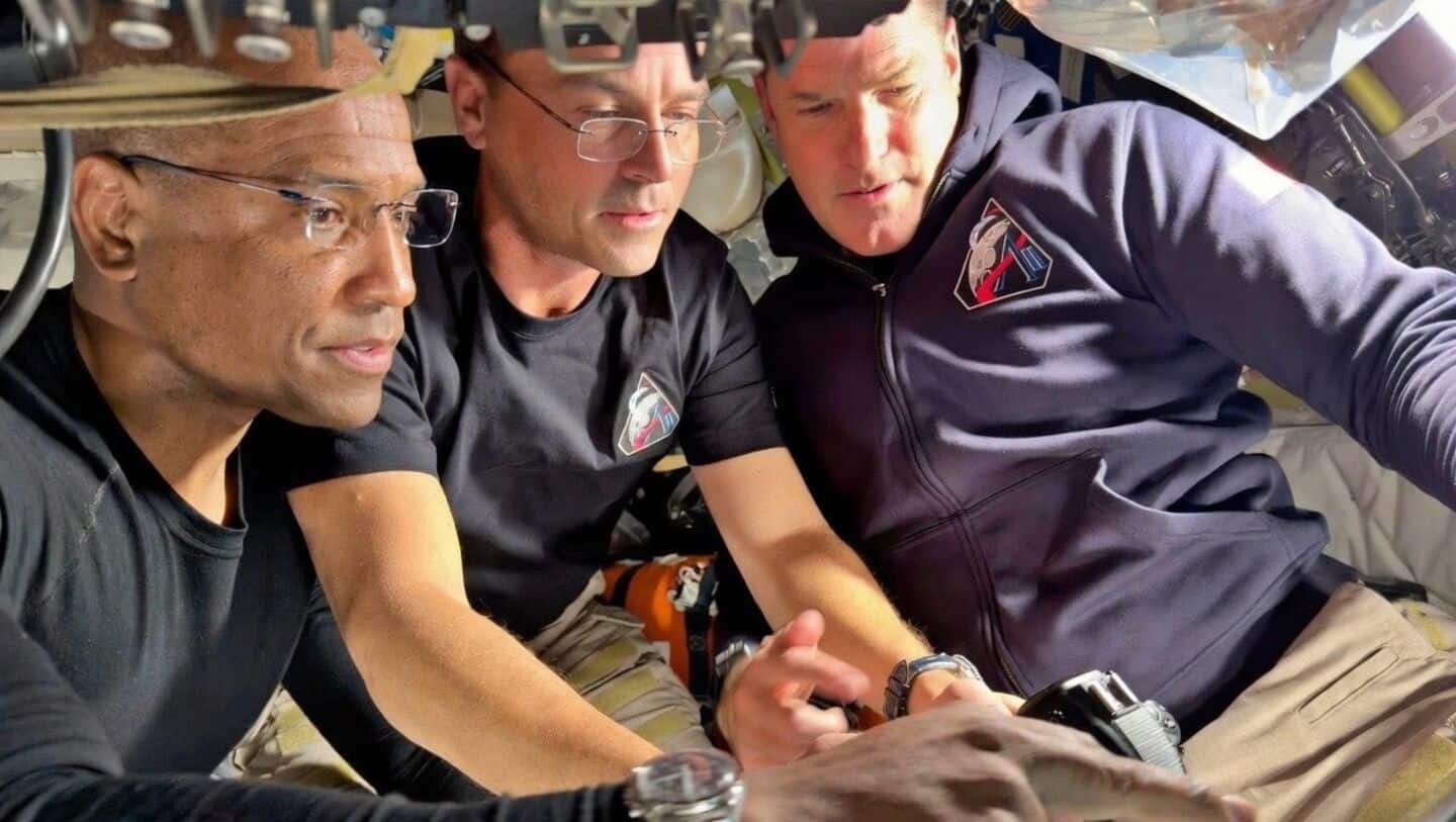 Artemis II astronauts face frequent warning alarms during Moon mission