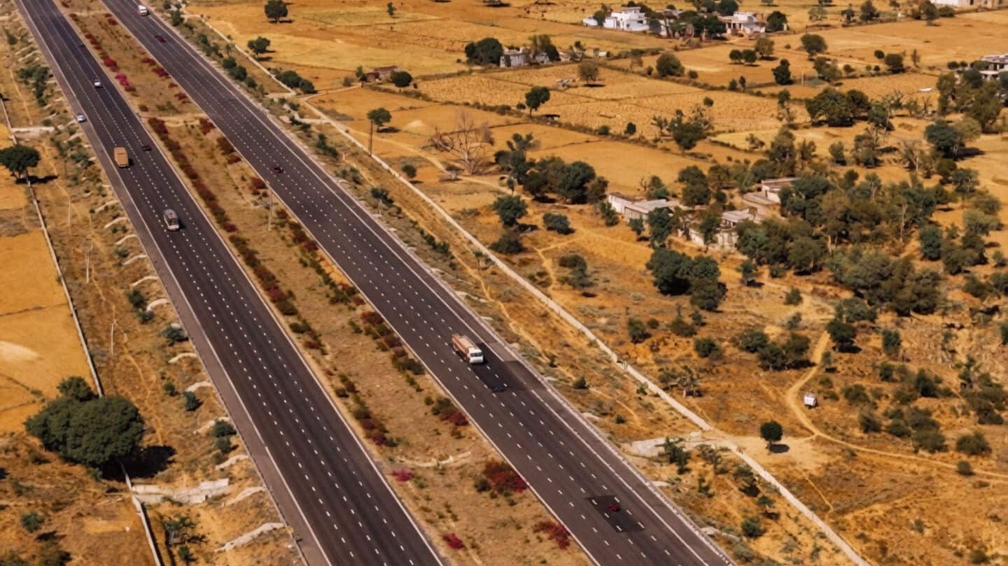 NHAI plans monetization of 17 major highways totalling 1,692.5km