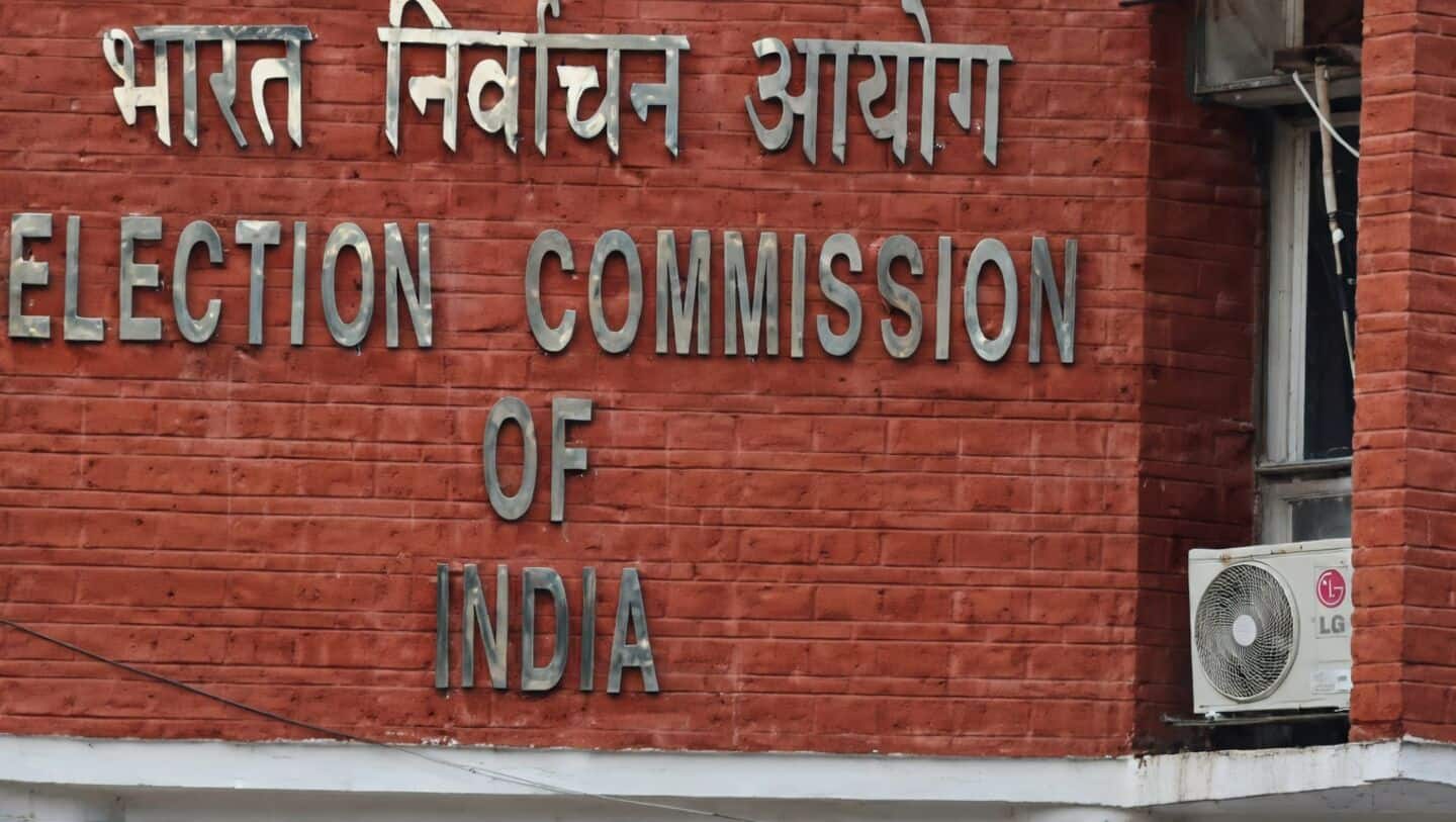 Uttar Pradesh removes 2.04cr voter names, register falls to 13.39cr