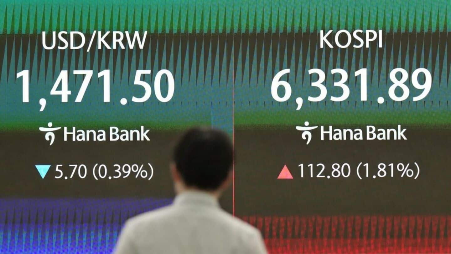 Asian markets rally after President Trump extends U.S.-Iran cease-fire