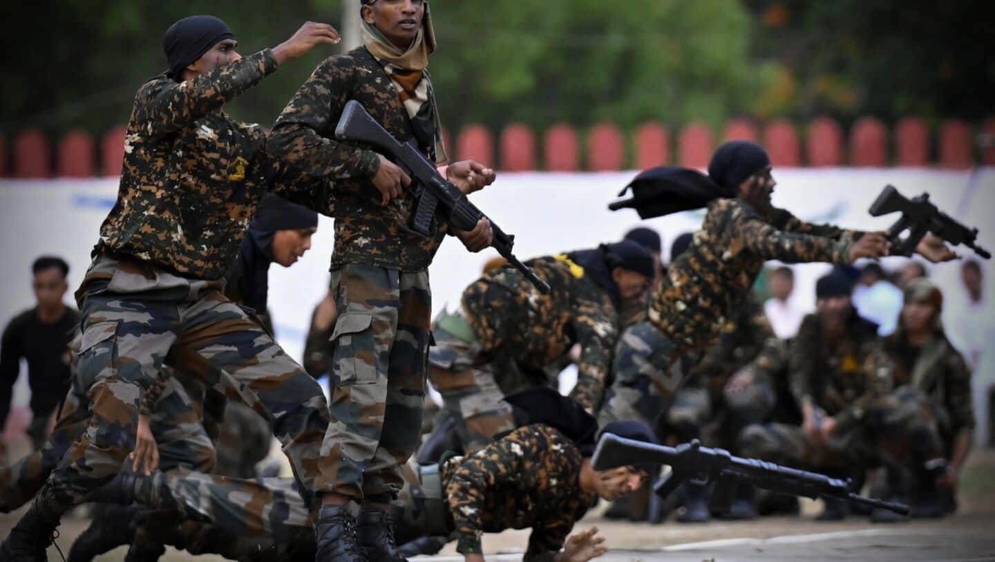 शहीद अग्निवीर&nbsp;<!-- x-tinymce/html -->अक्षय गवाते के परिवार को मिली&nbsp;1.08 करोड़ रुपये की सहायता, अब की जा रही यह मांग
