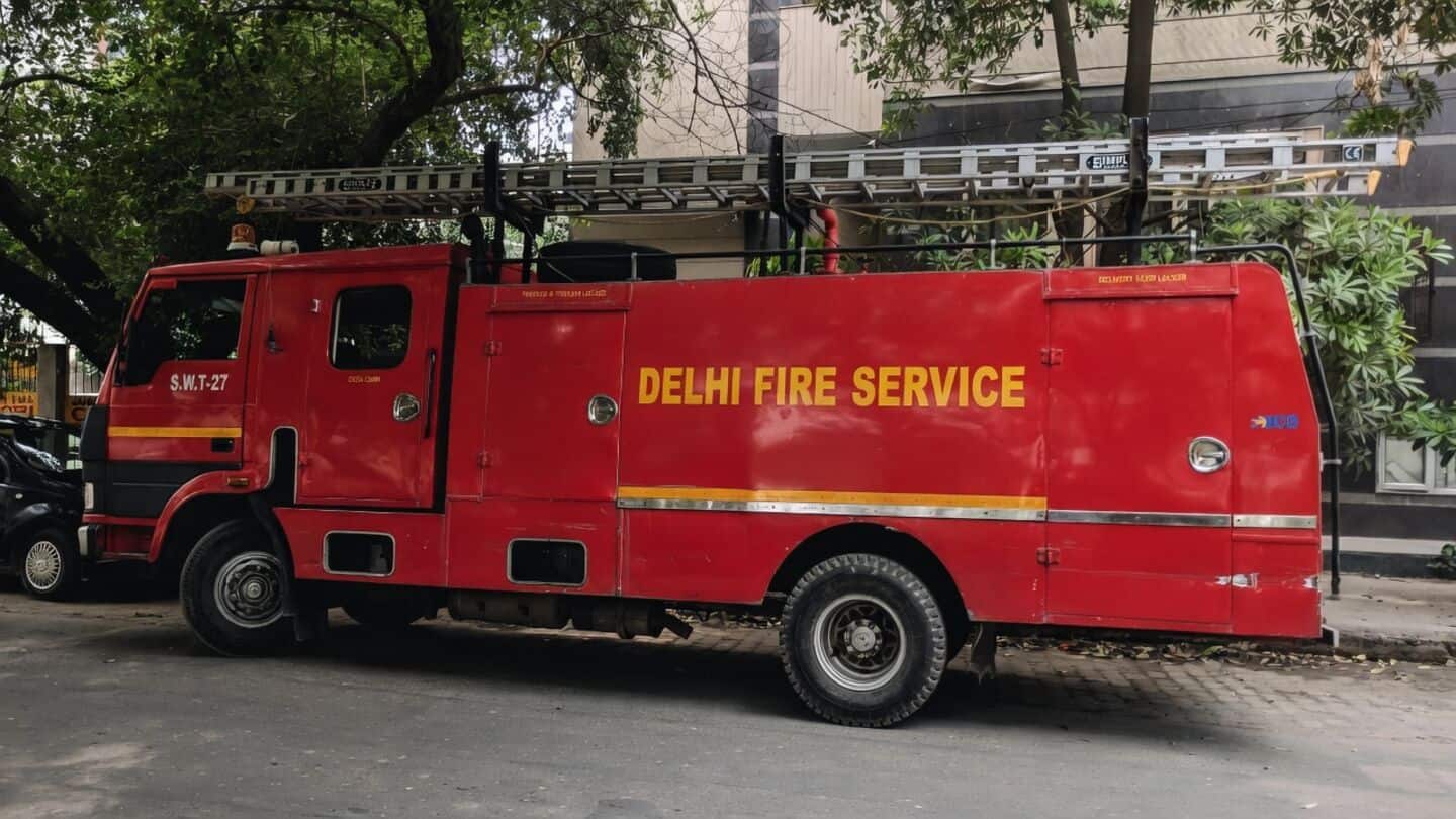 First floor office on Barakhamba Road damaged in morning fire