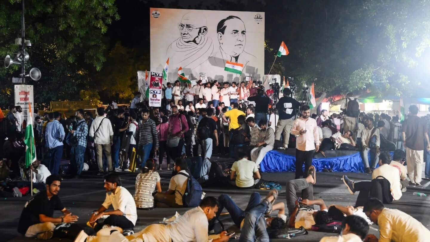 Delhi 'Chalo Sansad' NEET protest saw pellet guns and injuries