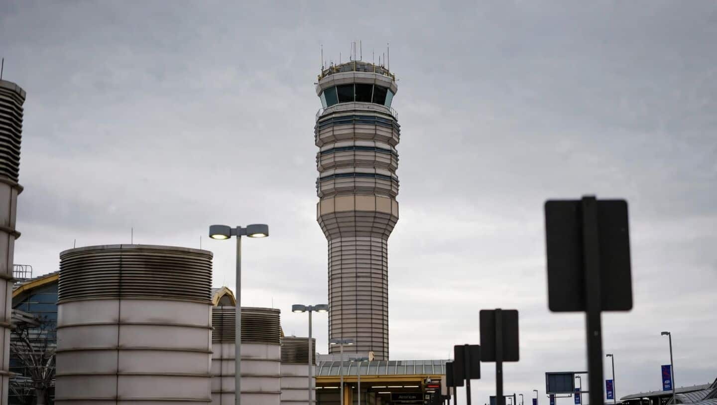 Indian airports receive Israeli GPS protection from 63 moons