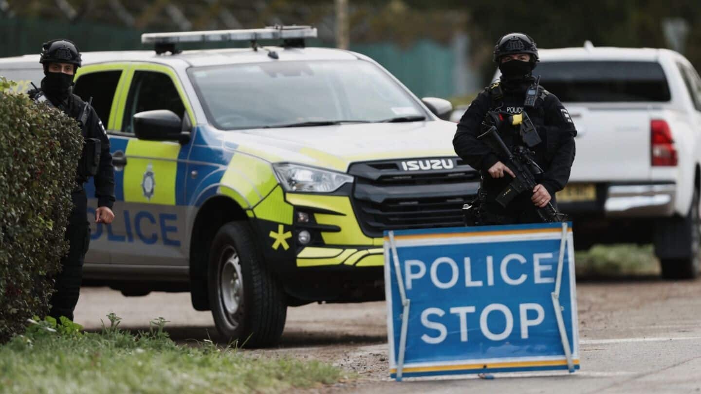 Bomb scare near RAF Fairford prompts arrests, Iran's embassy denies