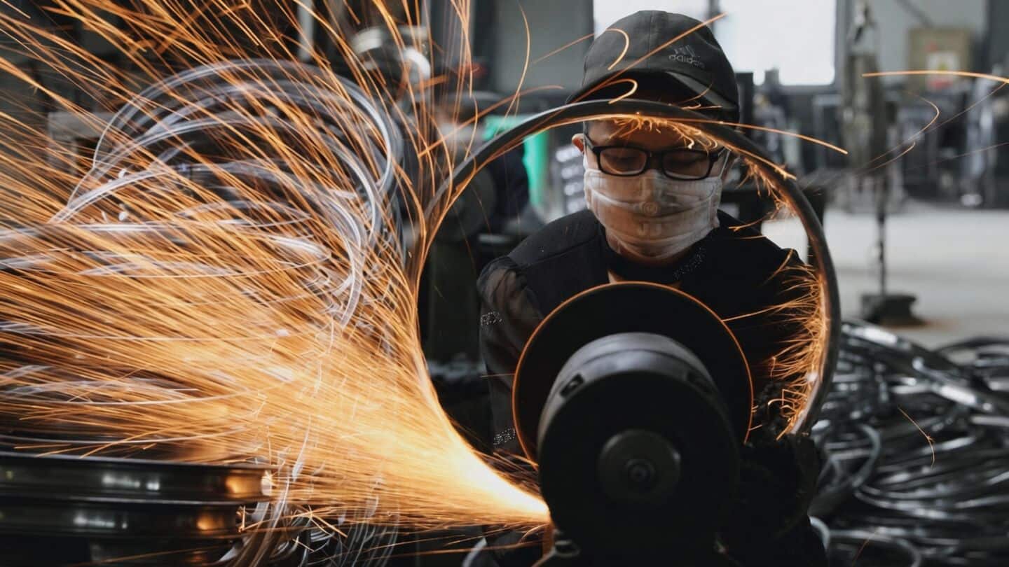 China's July industrial profits rise 11.2% weakest pace this year