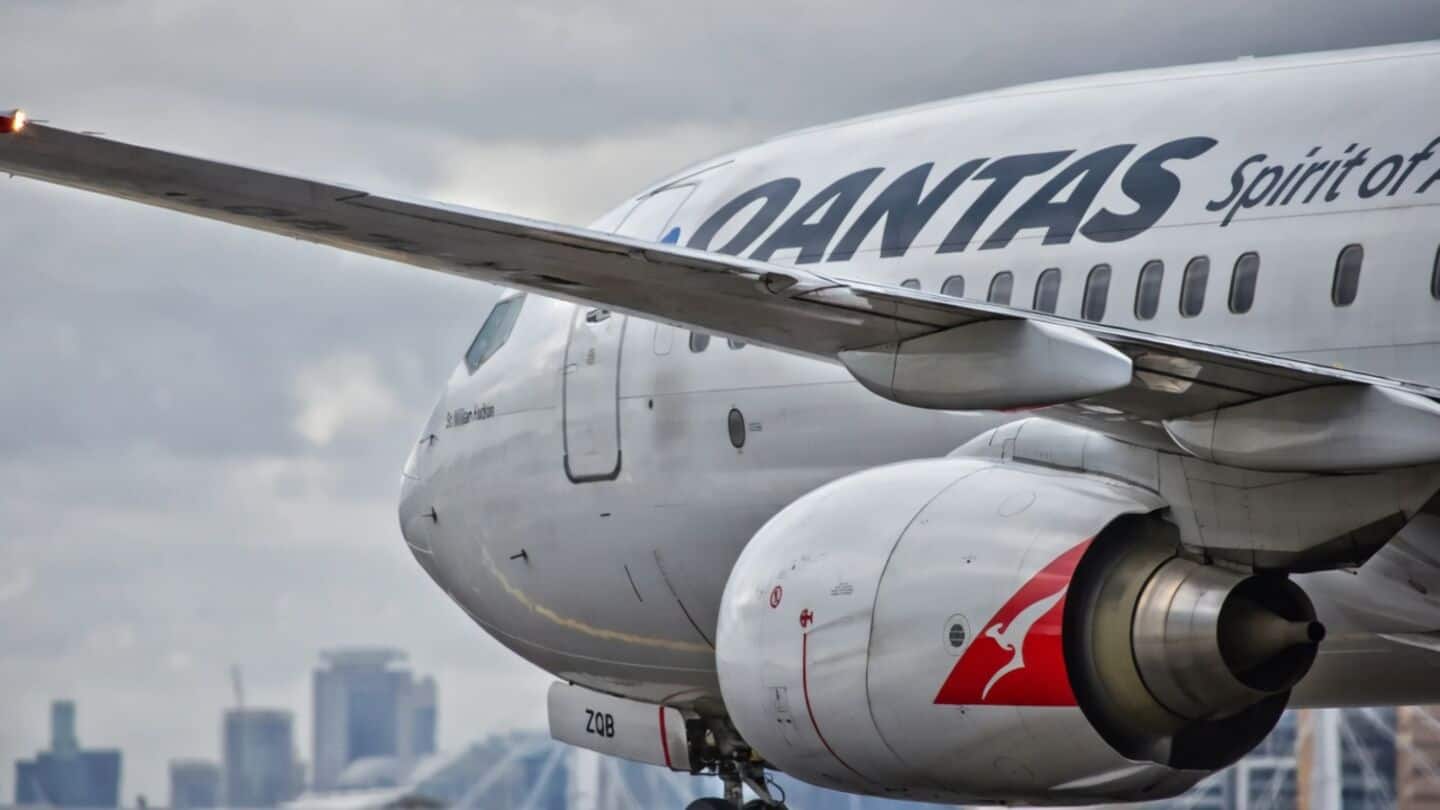 Willie Walsh warns jet fuel, Middle East conflict threaten airlines