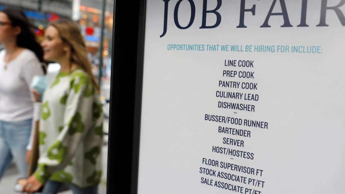 US weekly unemployment claims fall to 197,000, lowest since July