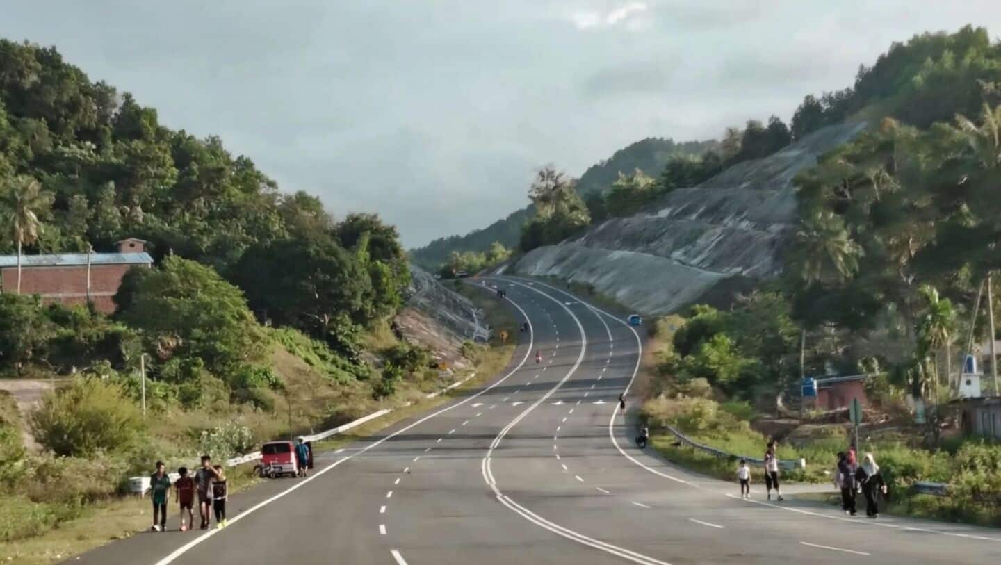 India records slowest national highway construction year in 2025-26