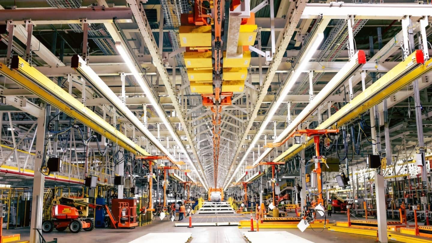 Ford advances $2 billion Louisville overhaul for 2027 Fathom debut