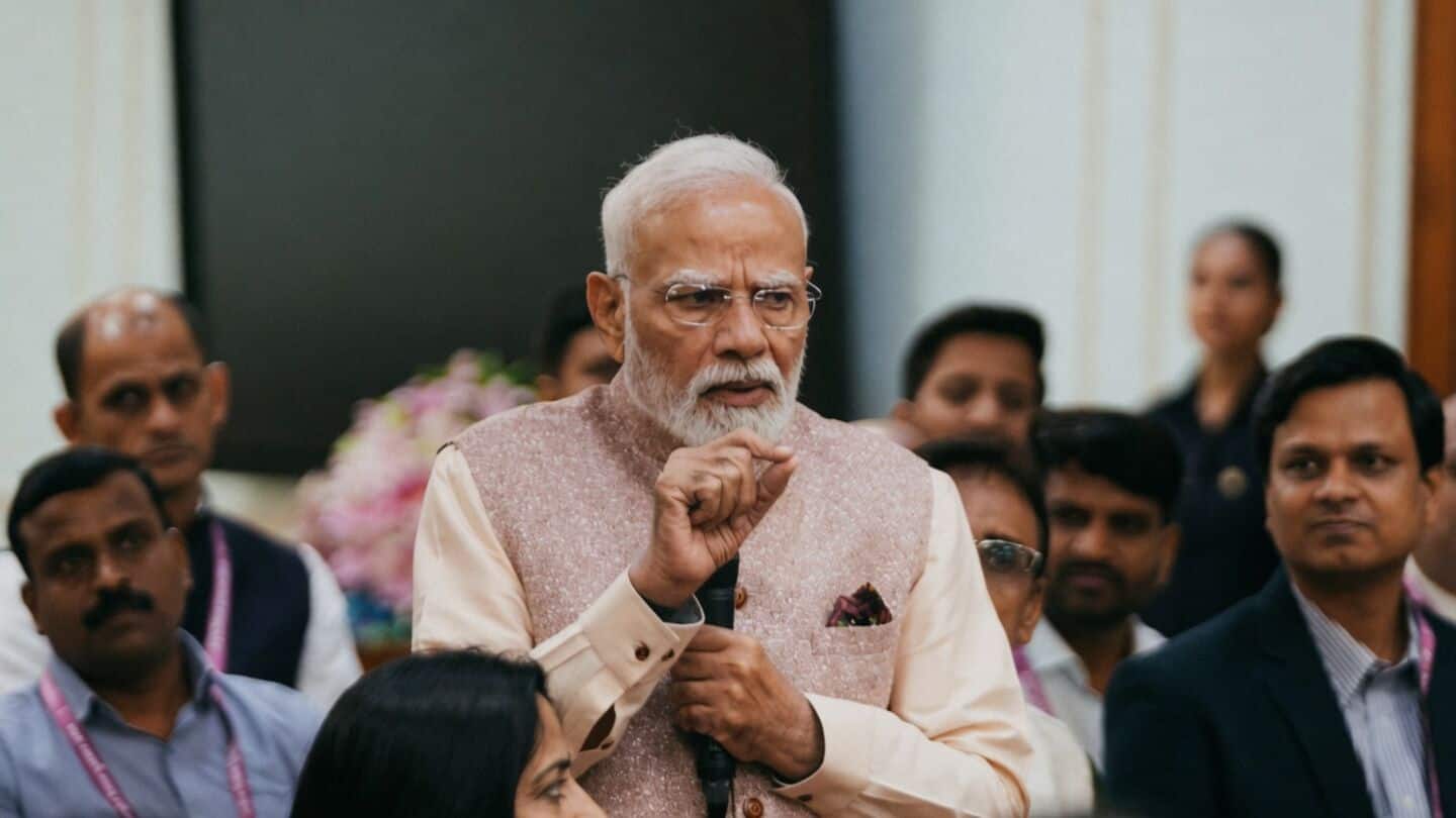 PM Modi urges 82 top teachers to look beyond grades