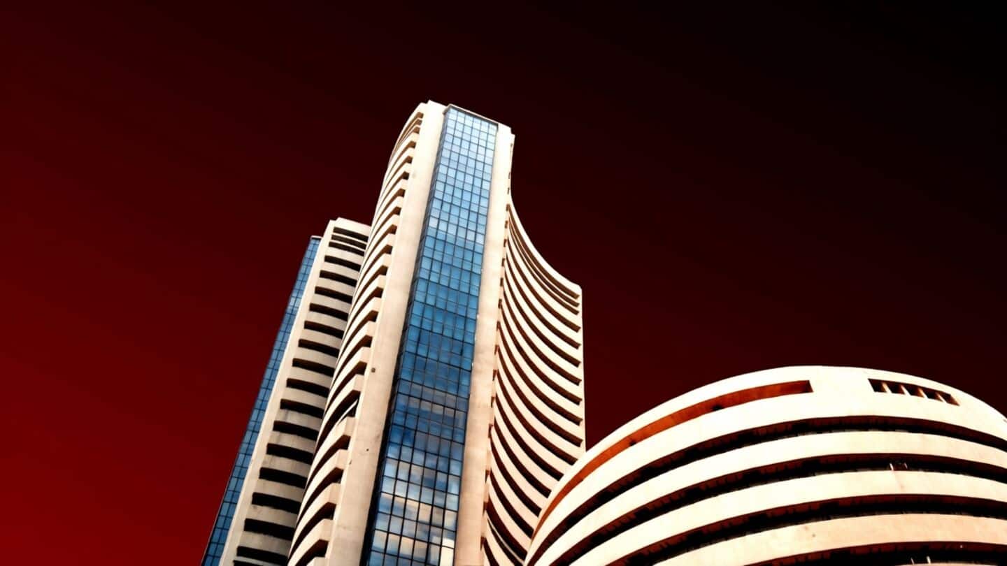 Sensex falls 626 and Nifty slips 184 amid oil fears
