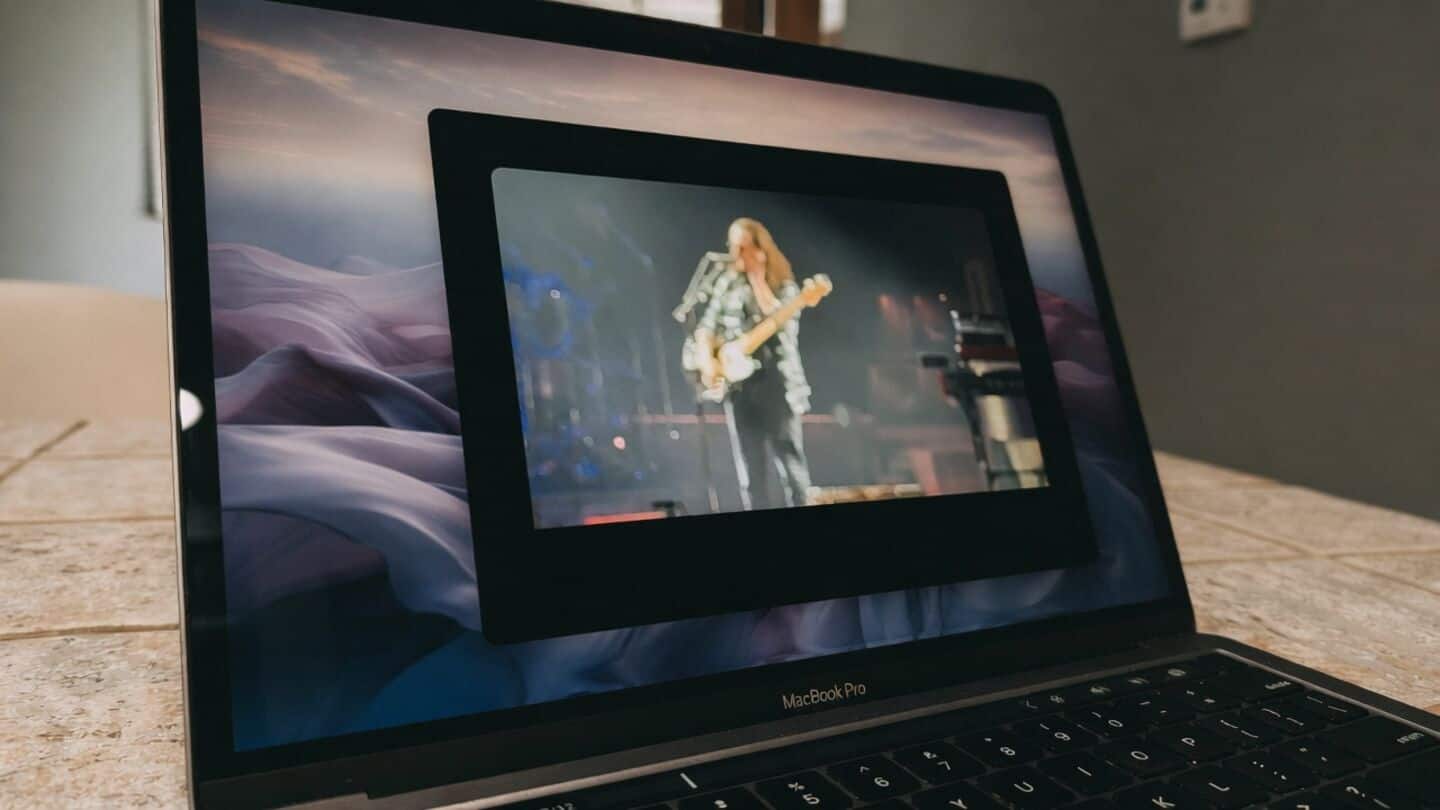 DuckDuckGo adds Duck Player for private ad-free YouTube viewing