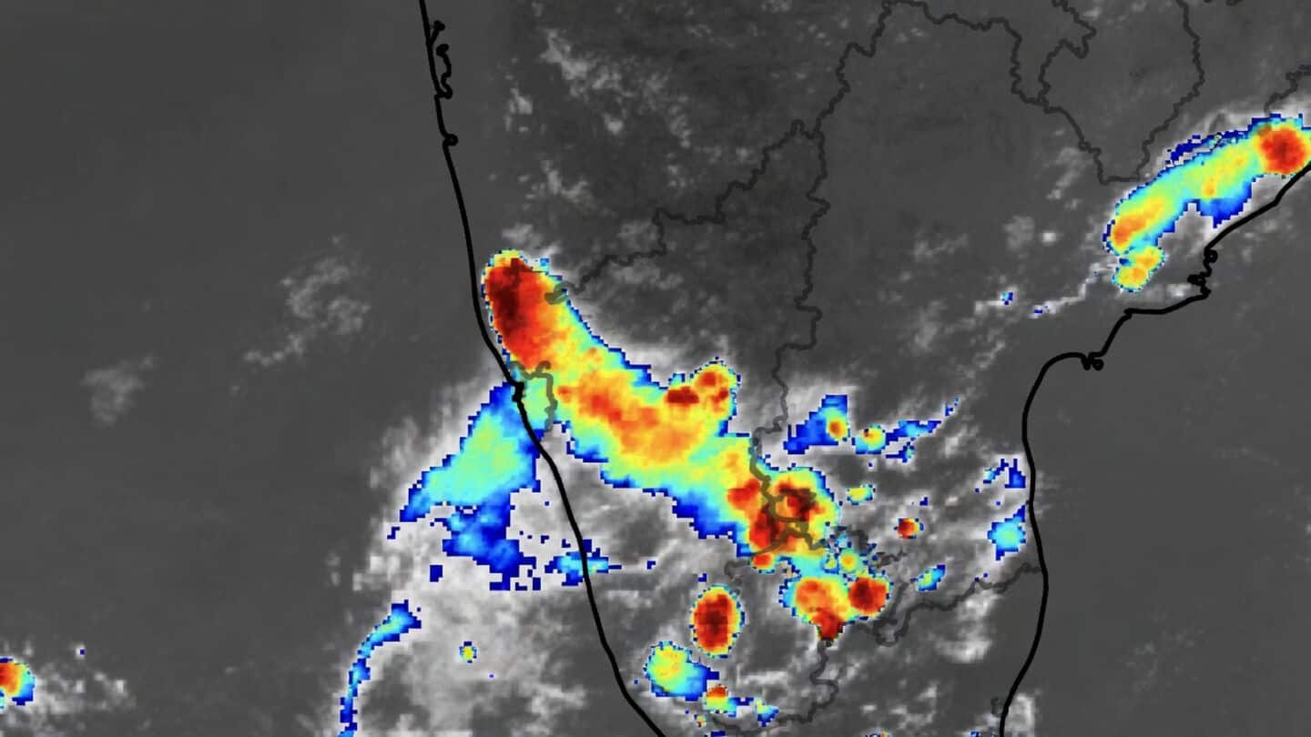 IMD says northeast monsoon onset nears as winds shift east