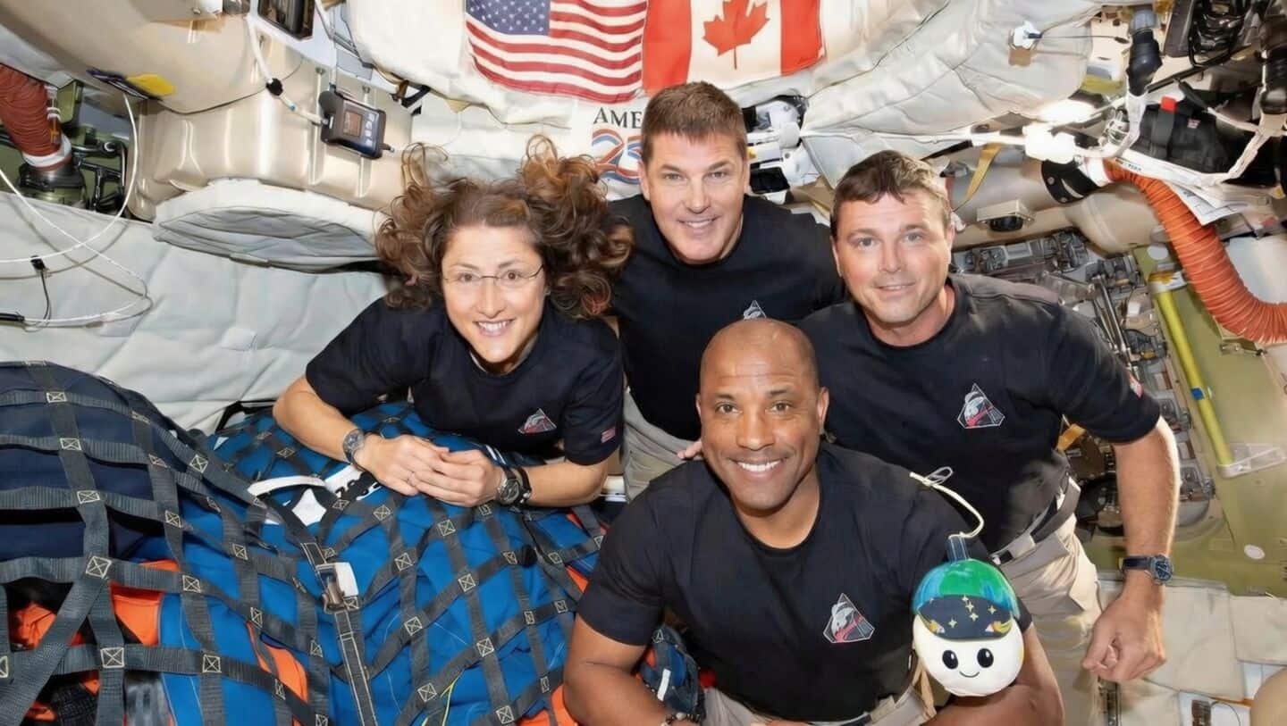 Artemis II astronauts return from moon, hold press conference Wednesday