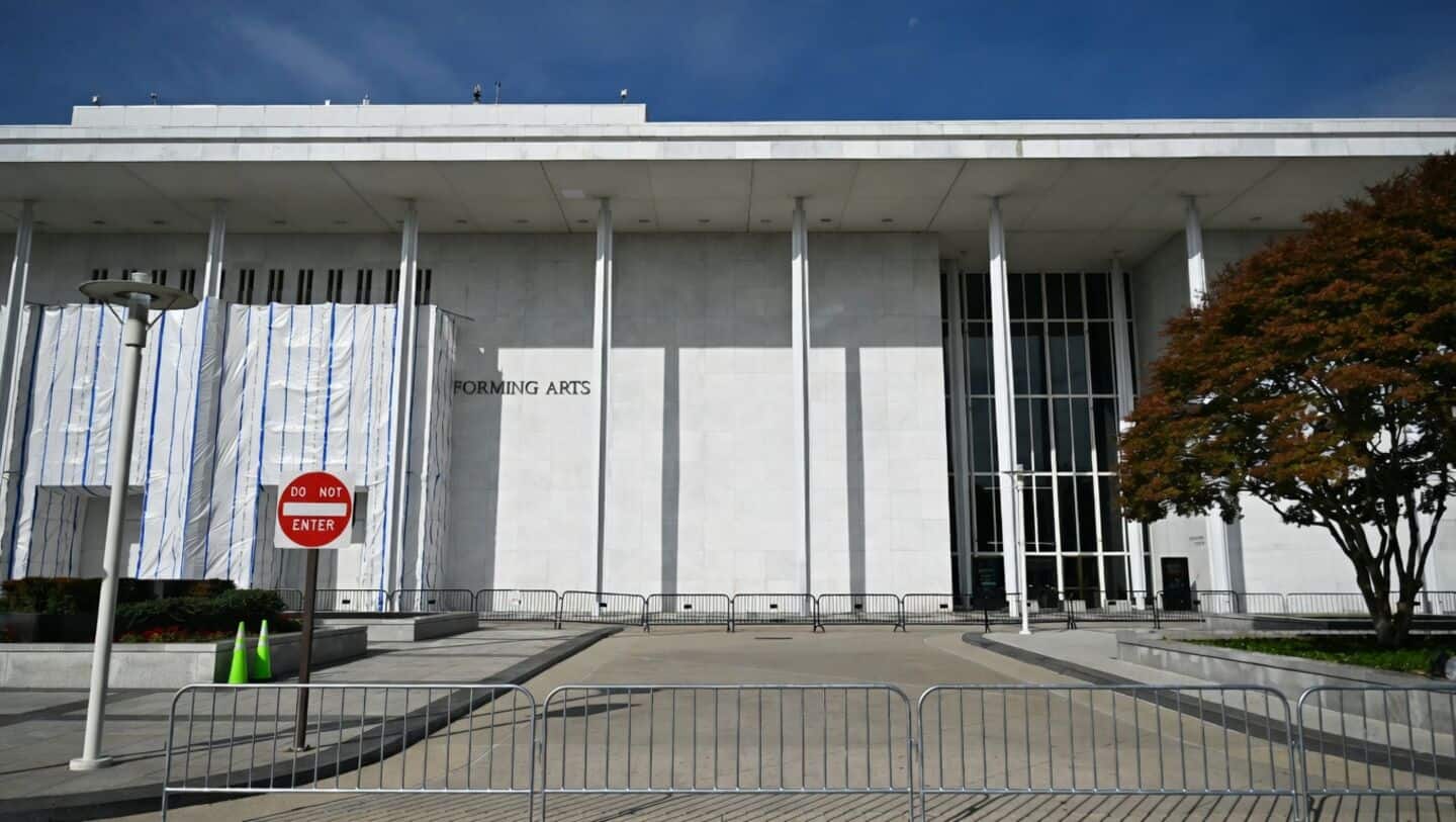 Canny named Kennedy Center artistic director amid financial headaches
