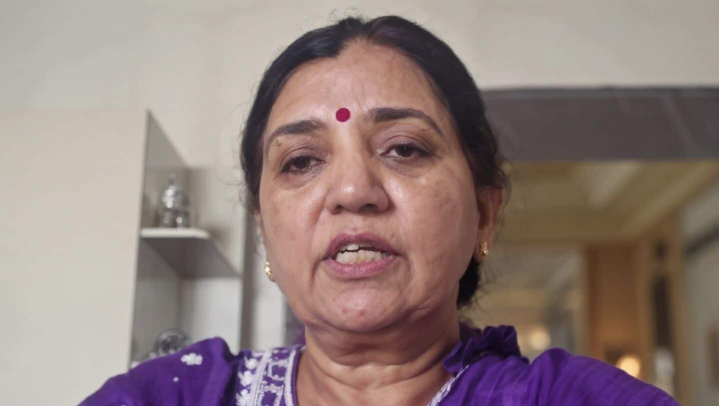 मल्टीनेशनल कंपनी के पुरुष शौचालय में धार्मिक अनुष्ठान पर बवाल, मंत्री ने दिए जांच के आदेश