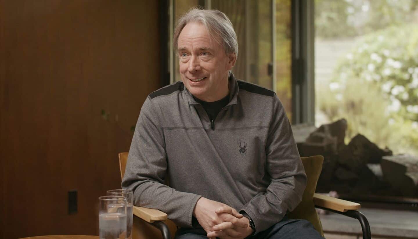 Linus Torvalds says AI can help build Linux kernel