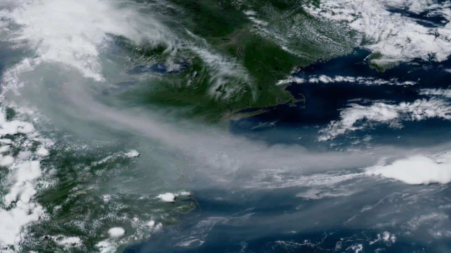 Chris Hadfield posts satellite photo showing wildfire smoke across Earth