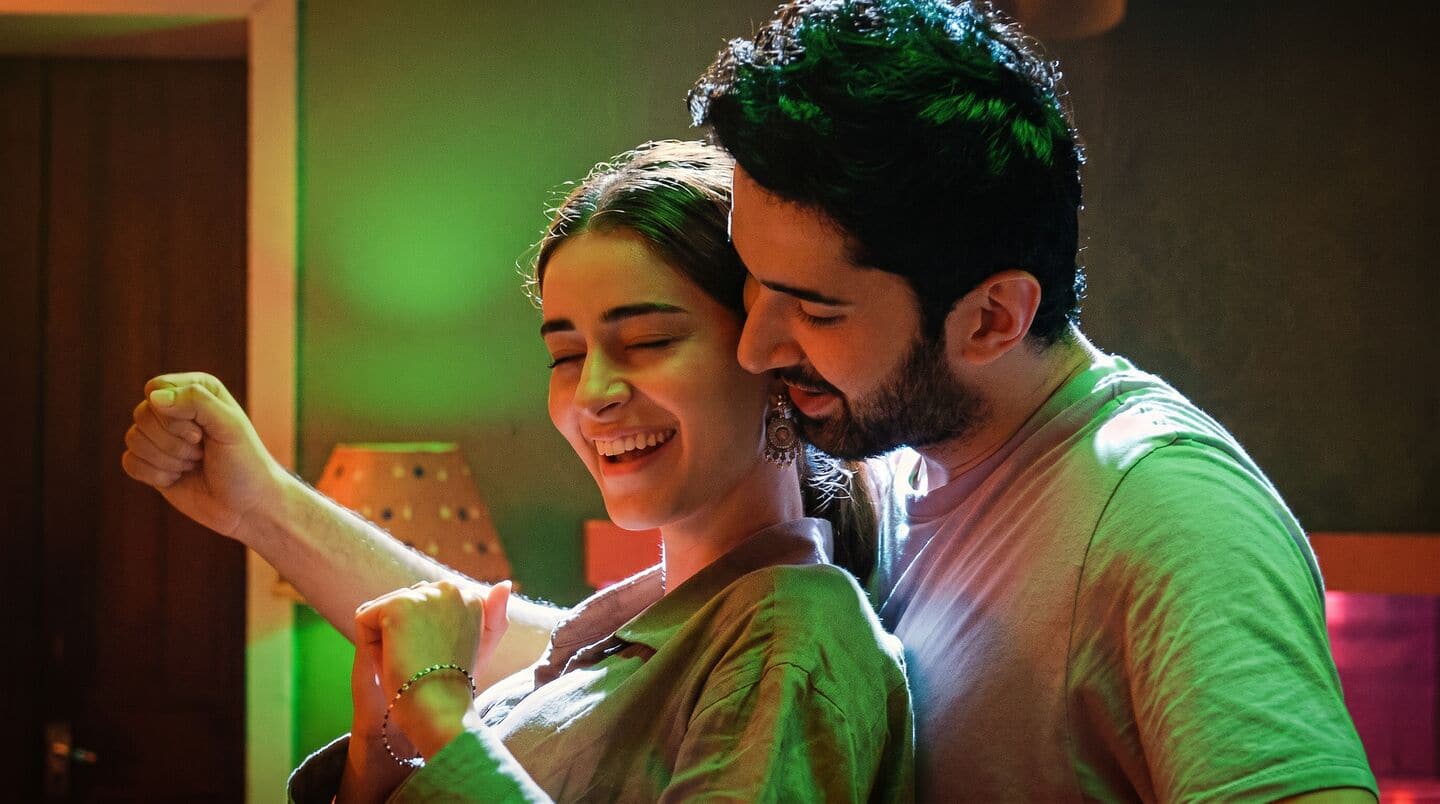 'Khasiyat' from 'Chand Mera Dil' drops, fans praise young love