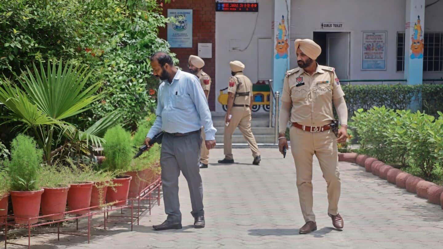 Bomb threat emails prompt panic at Abohar schools in Punjab