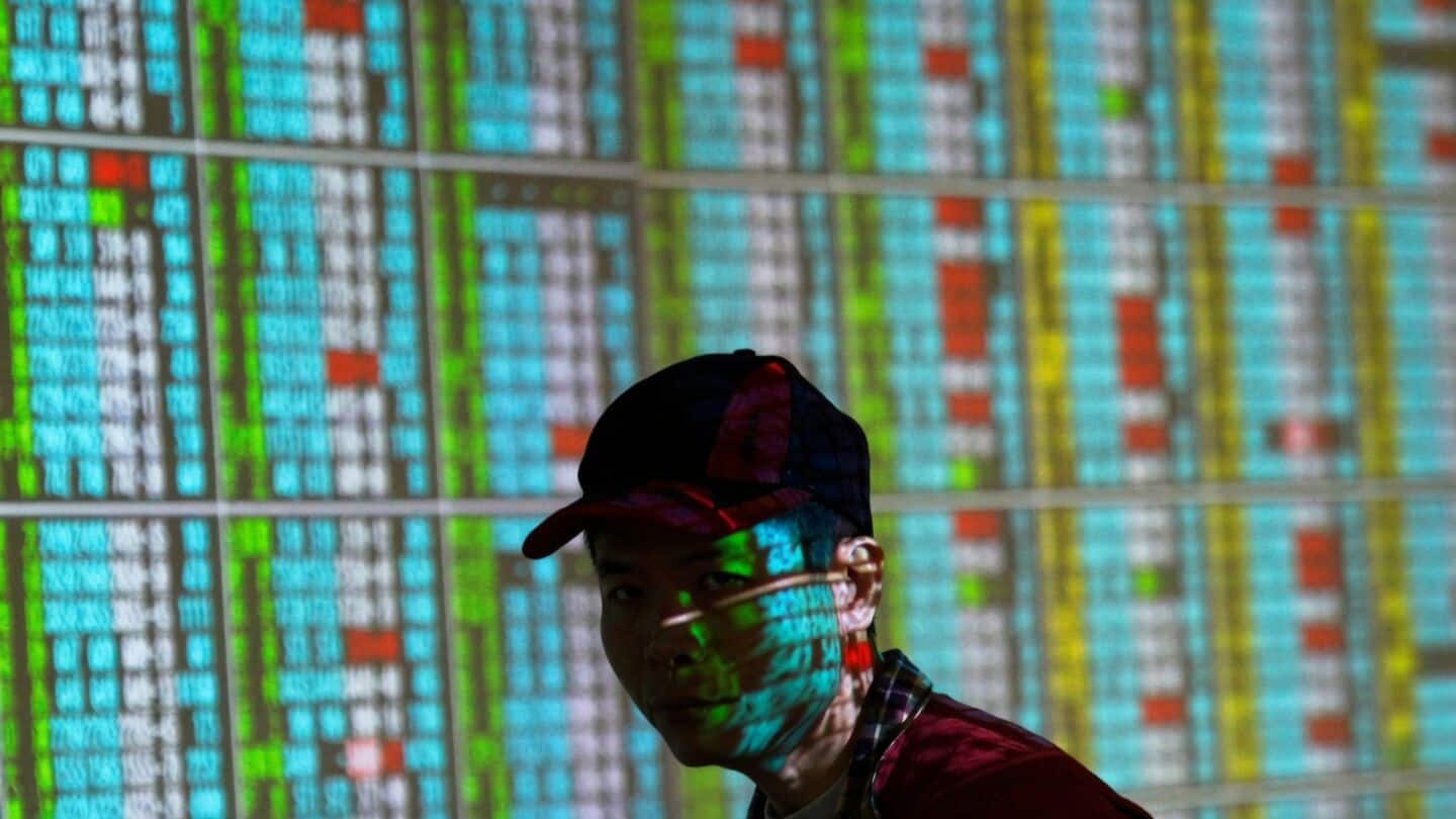 Asian markets tumble after US chip selloff amid AI worries